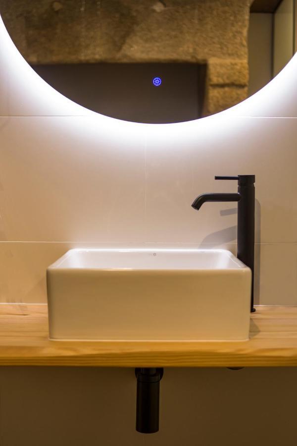 סנטיאגו דה קומפוסטלה Hostal Nomade Santiago מראה חיצוני תמונה