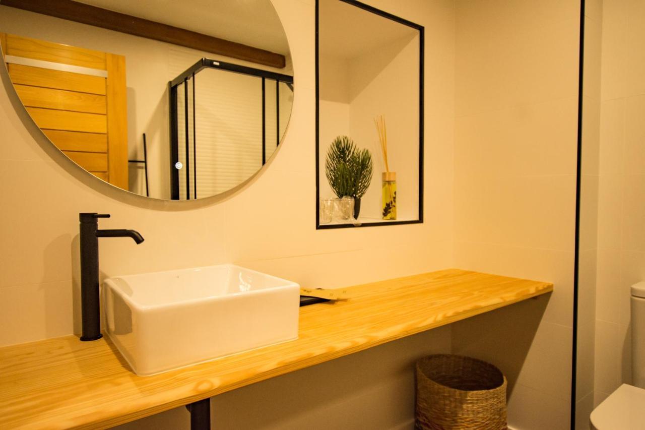 סנטיאגו דה קומפוסטלה Hostal Nomade Santiago מראה חיצוני תמונה