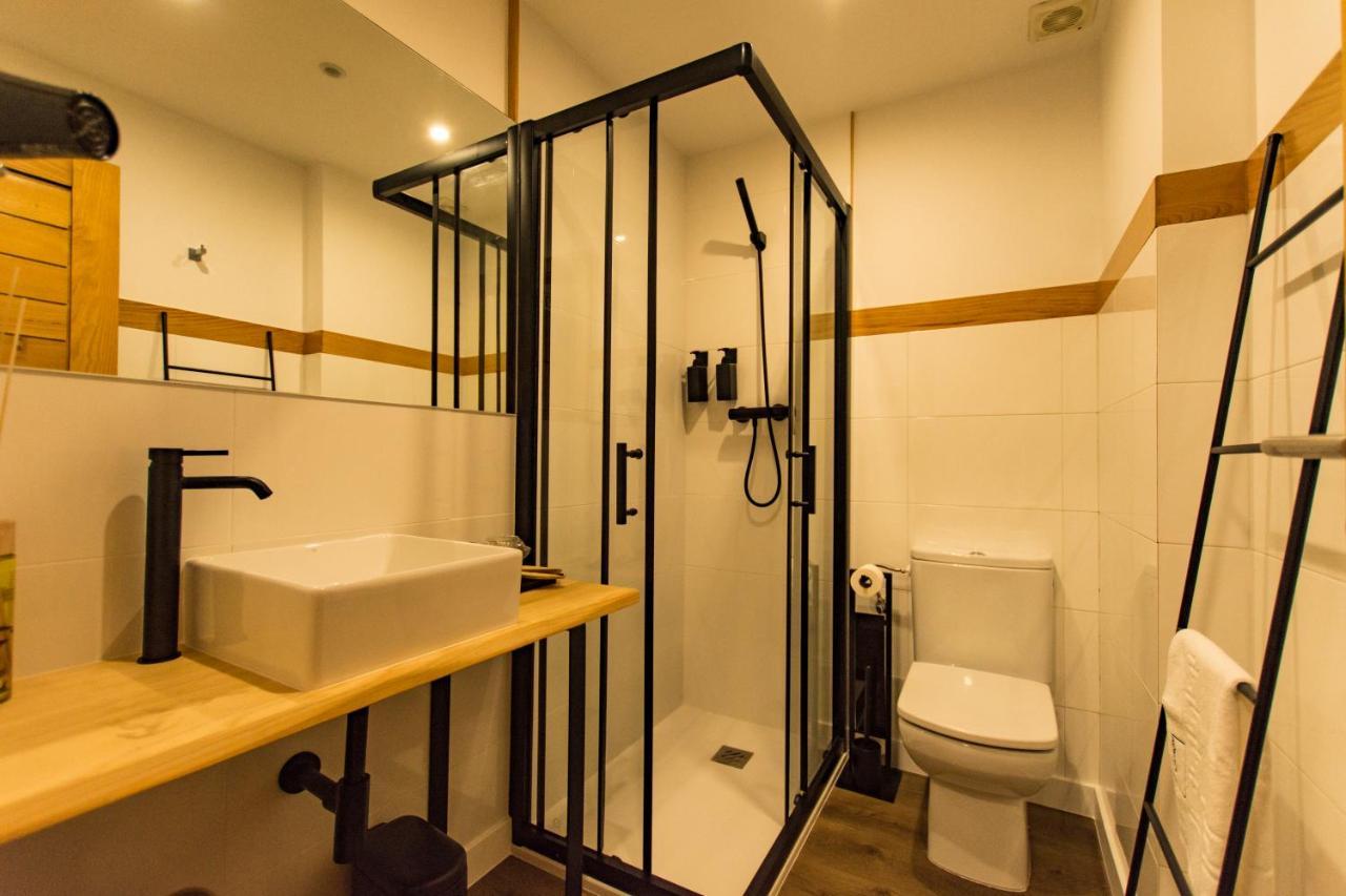 סנטיאגו דה קומפוסטלה Hostal Nomade Santiago מראה חיצוני תמונה