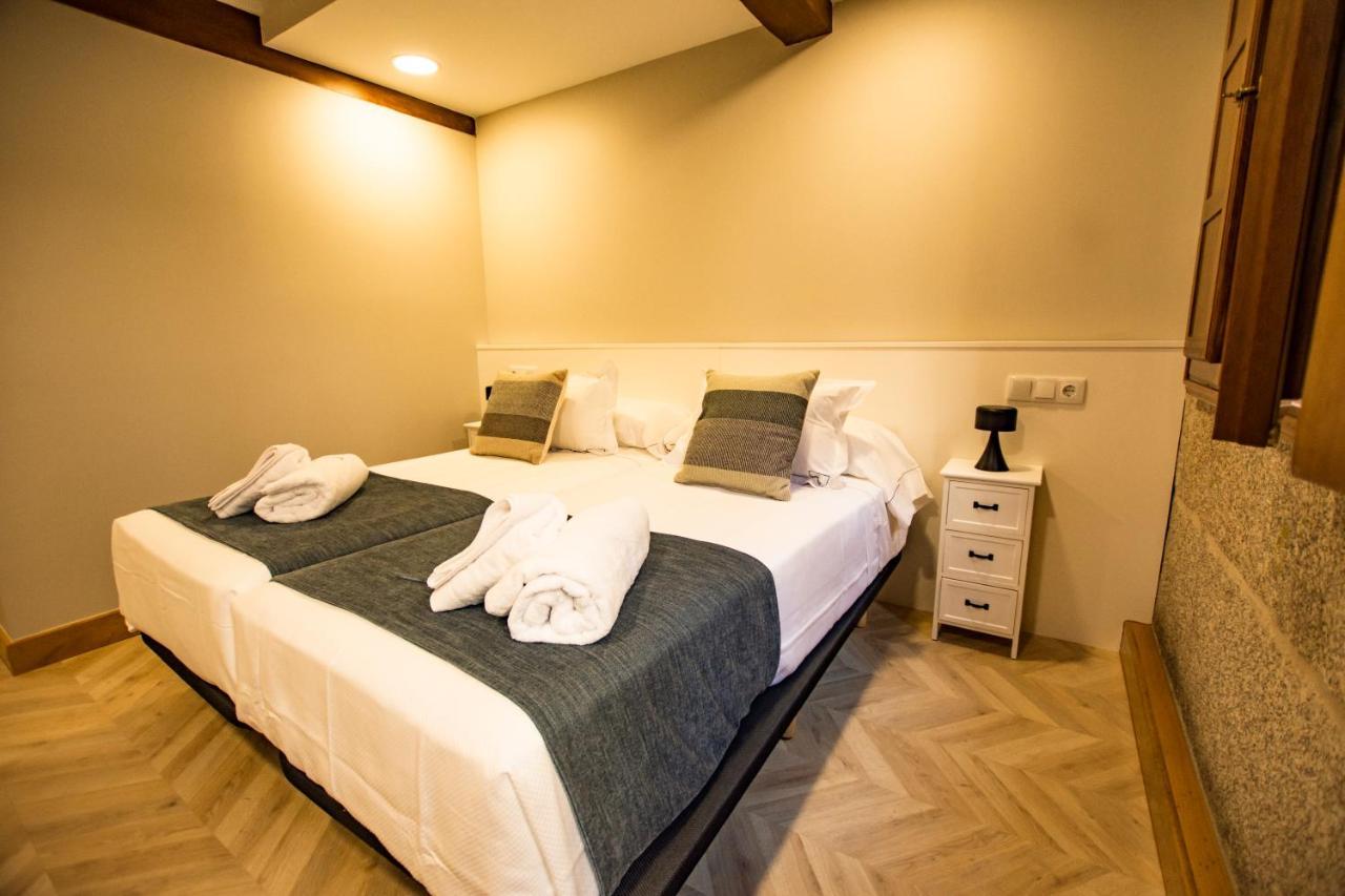 סנטיאגו דה קומפוסטלה Hostal Nomade Santiago מראה חיצוני תמונה