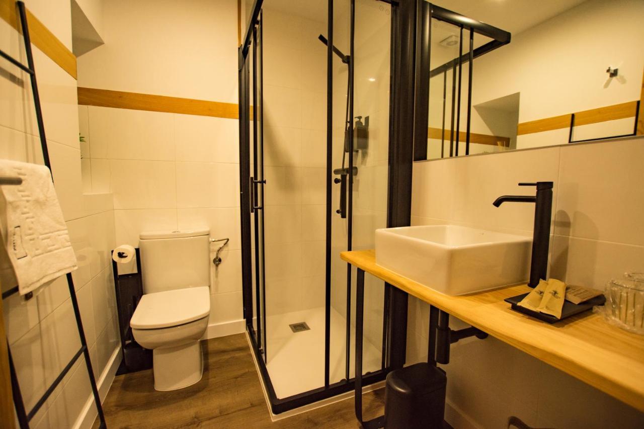 סנטיאגו דה קומפוסטלה Hostal Nomade Santiago מראה חיצוני תמונה